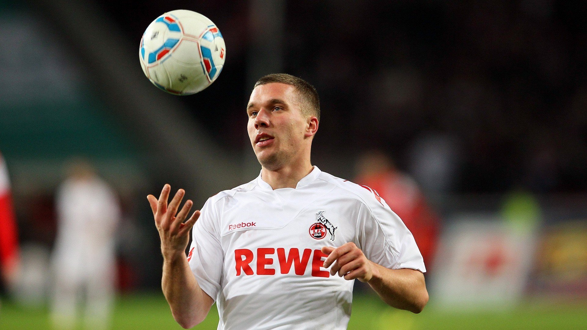 中超球队中前场组织能力等级划分模型，中场 前锋